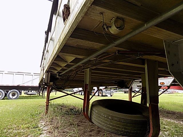 1995 EAST 38FT T/A - Image 8